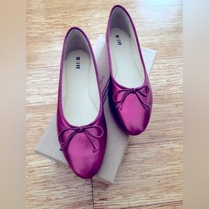 Deep metallic pink Maeve leather ballet flat